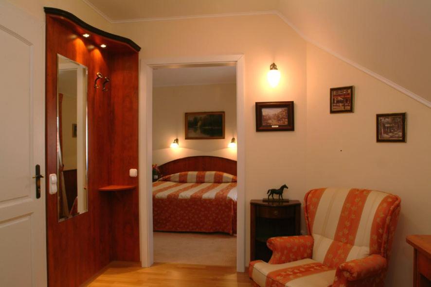 Bed and Breakfast Patria Panzio Еґер Екстер'єр фото